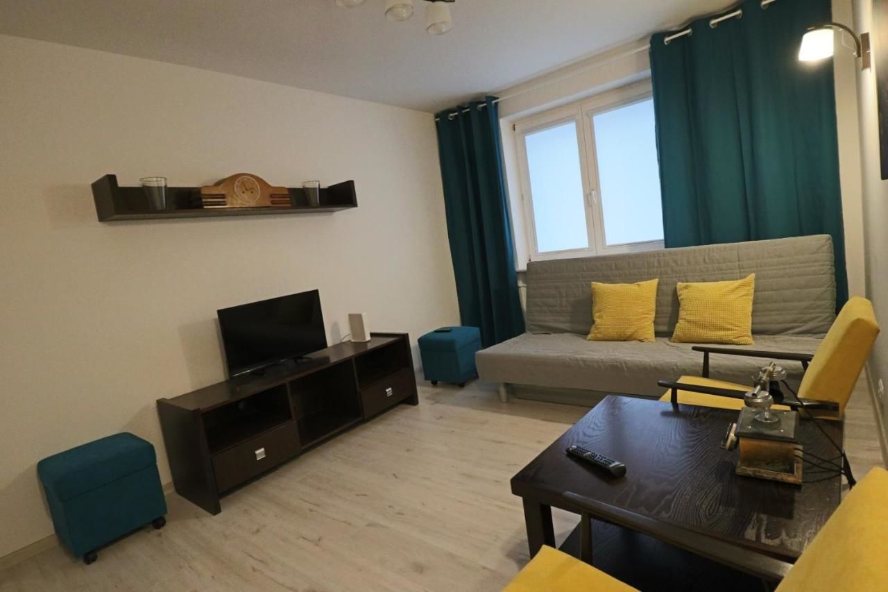 Апартаменты Apartment Mona Warsaw przy stacji metra Варшава